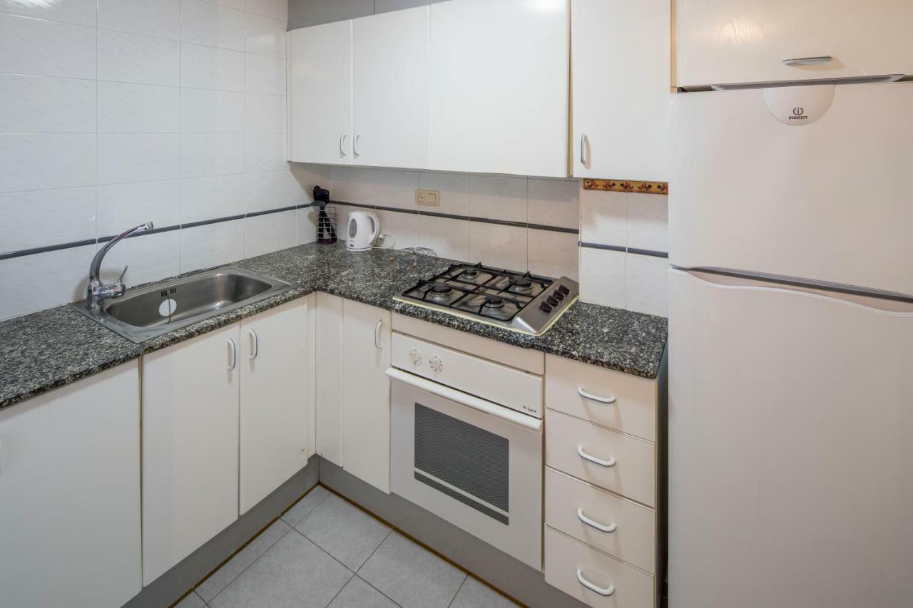 Apartamento Castell De Perelada Daire Girona Dış mekan fotoğraf
