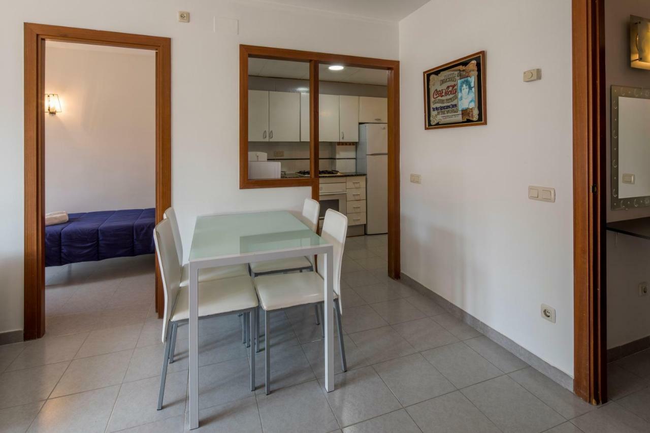 Apartamento Castell De Perelada Daire Girona Dış mekan fotoğraf